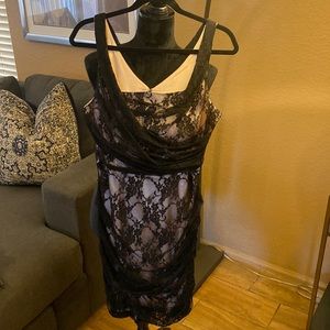 Express-Lace Cocktail Dreas